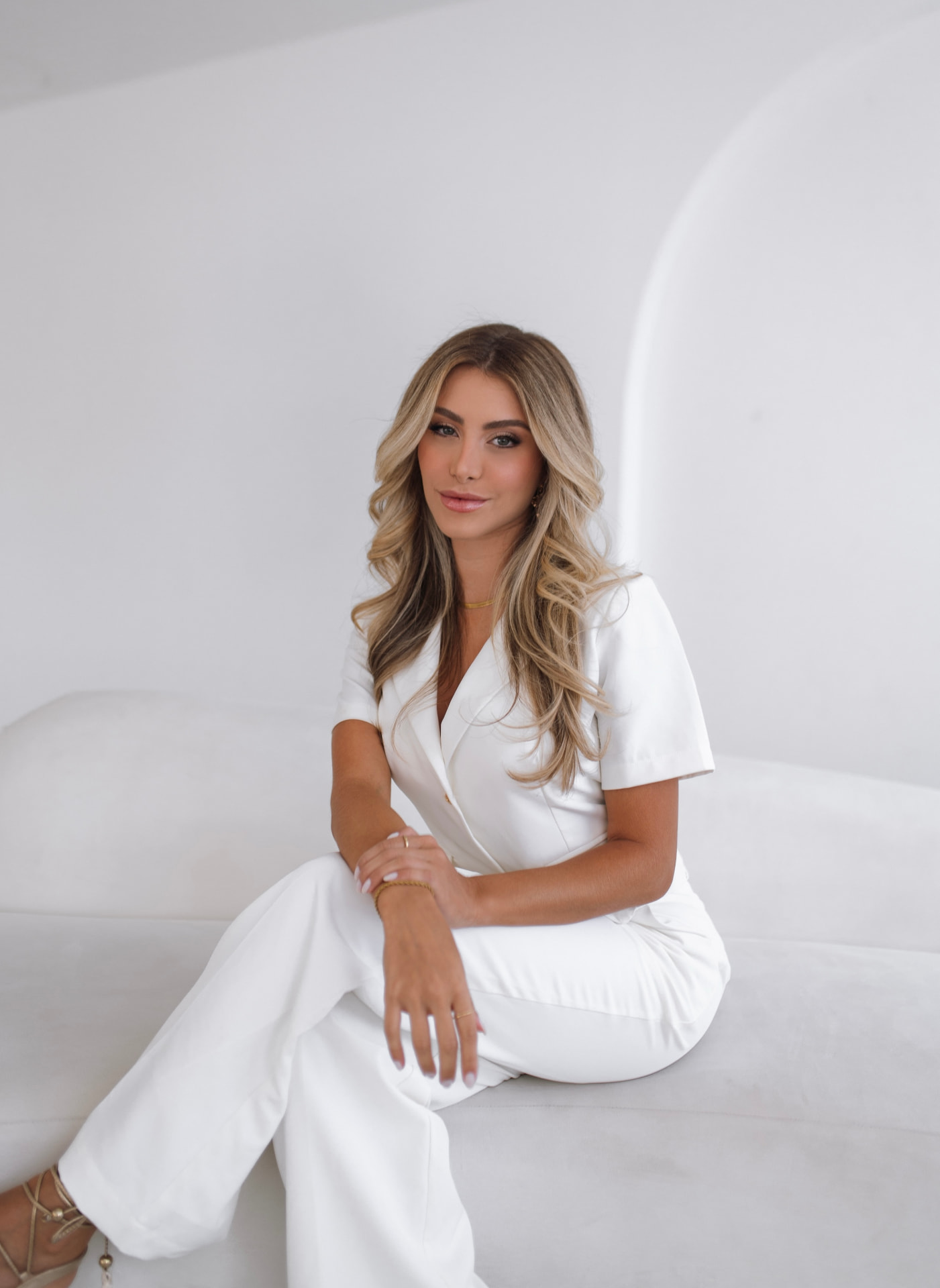 Amanda Gisch, biomédica esteta e nutricionista, na clínica